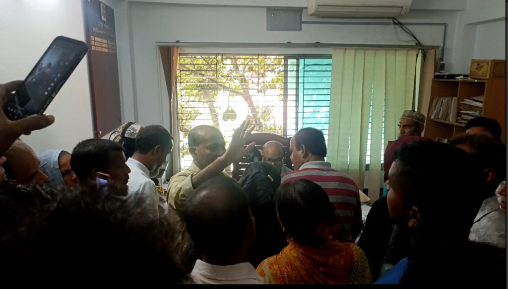 Market Unrest in Jashore Traders Protest Extortion, Demand Fair Toll System